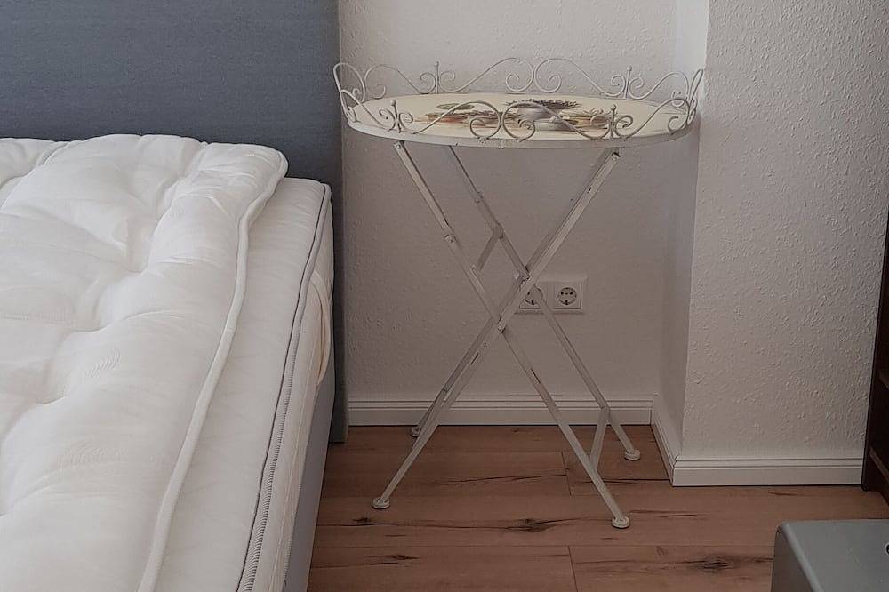 Ganze Wohnung, Im Dobbenviertel mit Garten 98 qm 3 Doppelzimmer in Oldenburg, Nordseeküste