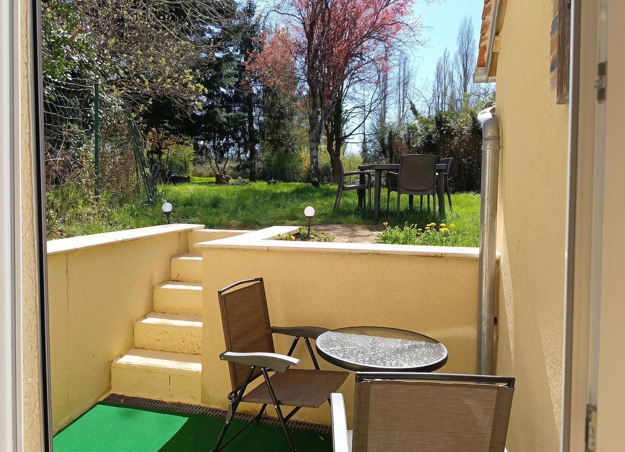 Maison avec Jardin Privé à Bitry, 50 m² in Bitry, Nièvre