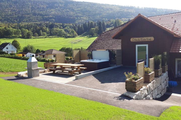 Ferienwohnung für 5 Personen, mit Terrasse und Whirlpool, mit Haustier - 1