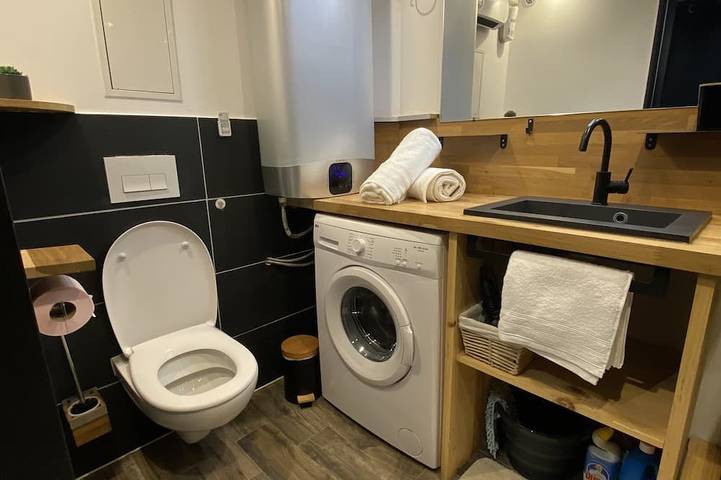 Apartamento entero, Escale Studio 21m² Aéroport Cdg Parc Expo/astérix in Gonesse, Valle del Oise