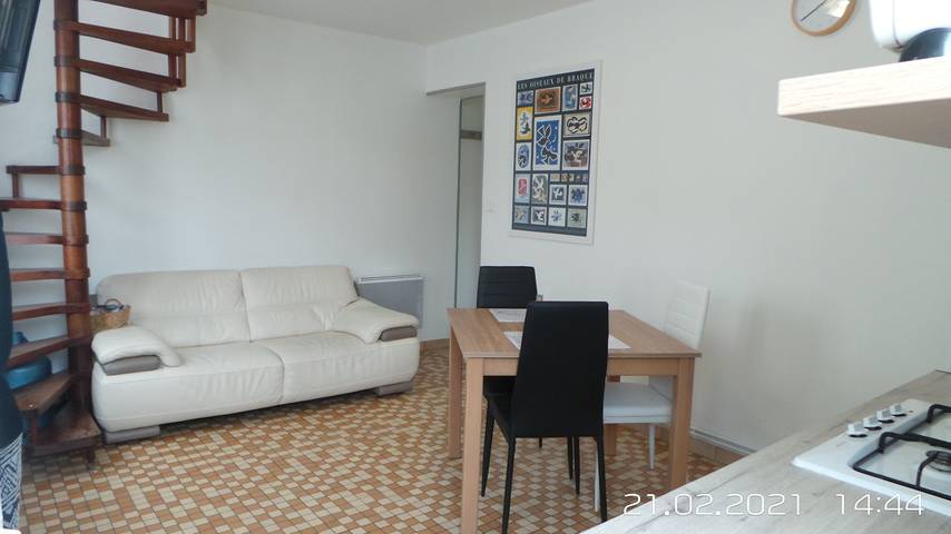 Gîte pour 2 personnes, avec piscine et terrasse - 1