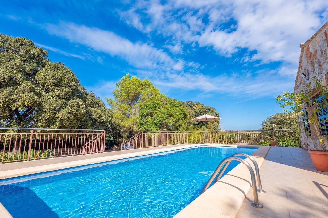 Ca Na Flores - Encantadora casa de campo con piscina privada. Wifi gratis. in Llubí, Interior de Mallorca