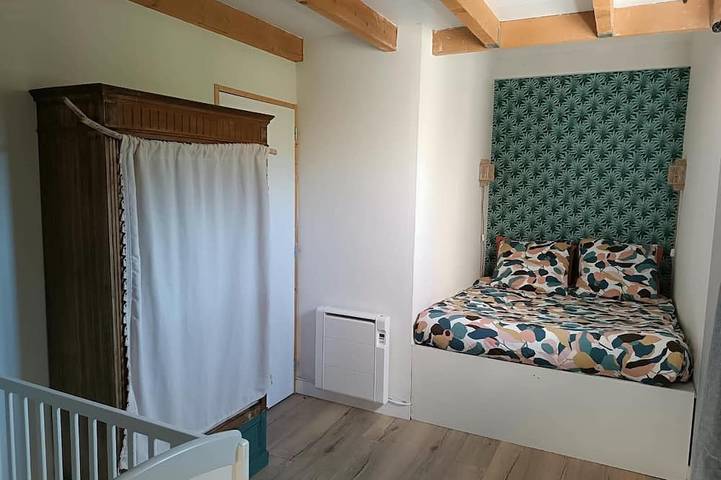 Bright house in the Nice hinterland (with pool) in Berre-les-Alpes, Mittelmeerküste (Frankreich)
