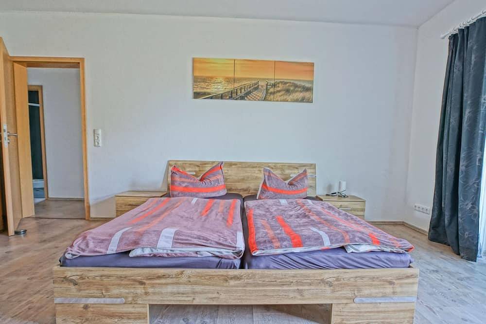 Mit Garten, Grill und Terrasse in Mönkebude, Vorpommern Greifswald