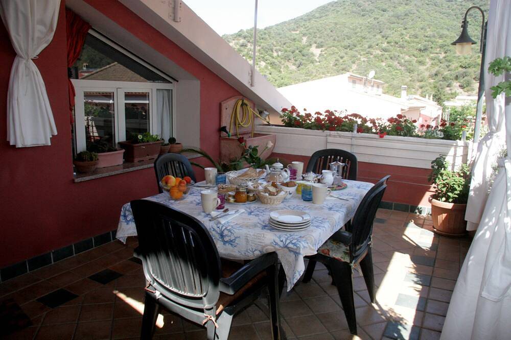 Entire apartment, Apartment/ flat - Teulada in Teulada, Cagliari Province