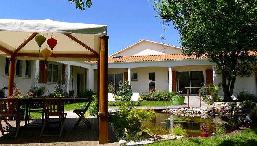 Gîte pour 4 personnes, avec jardin et terrasse