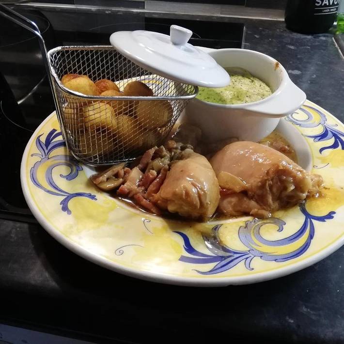 Chambre d’hôte pour 2 personnes, avec terrasse ainsi que jardin et piscine à Bollène - 3