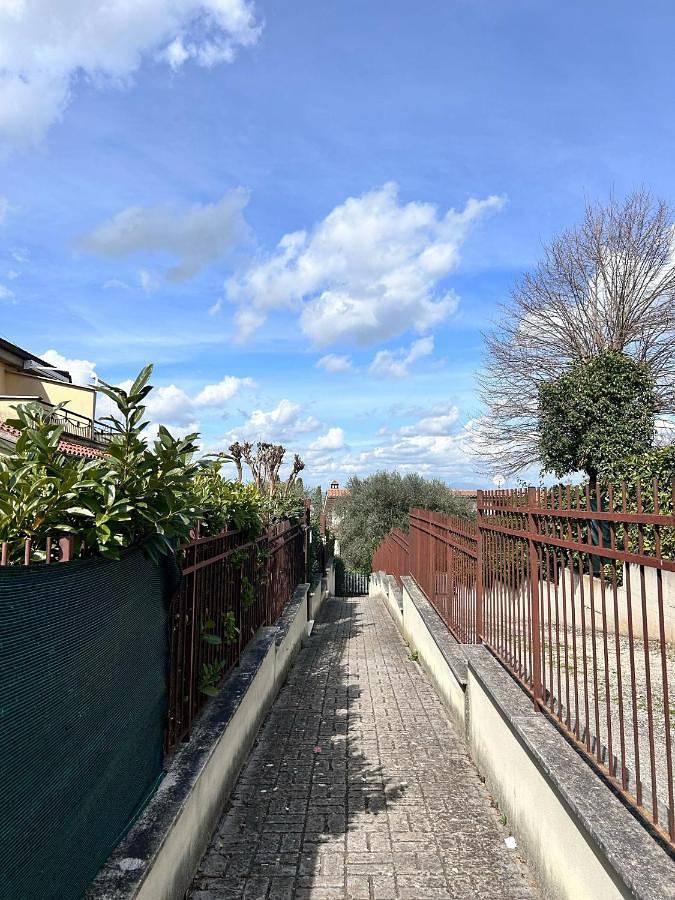 Double Room in Monterotondo, Province de Rome