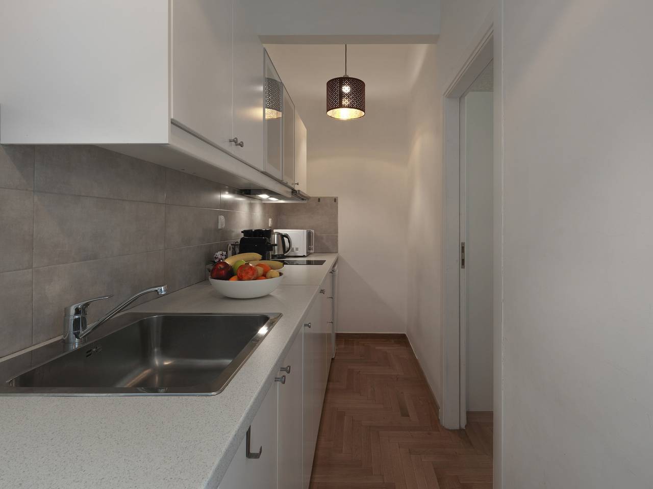 1R · Cozy Athenian apartment next, foto 8