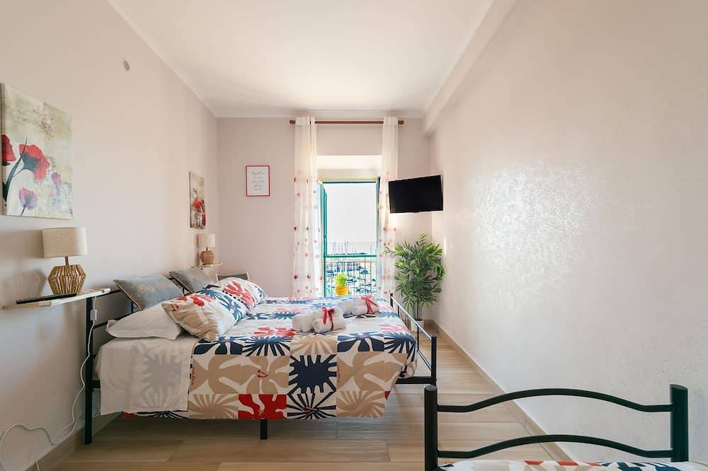 Entire apartment, Lele's house above the beach in Nettuno, Rome Province