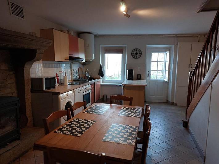 Location de vacances pour 5 personnes, avec vue et terrasse, animaux acceptés à Saint-Sylvestre - 2