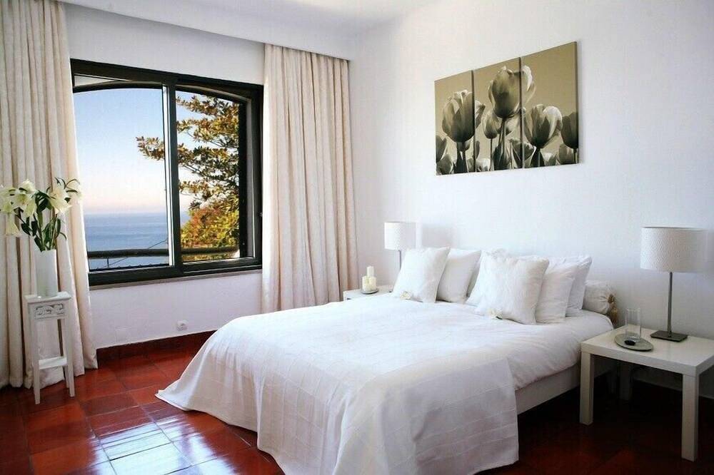 Superbe villa de luxe avec vue imprenable sur la mer dans le parc protégé d'arrabida in Praia da Califórnia, Sesimbra