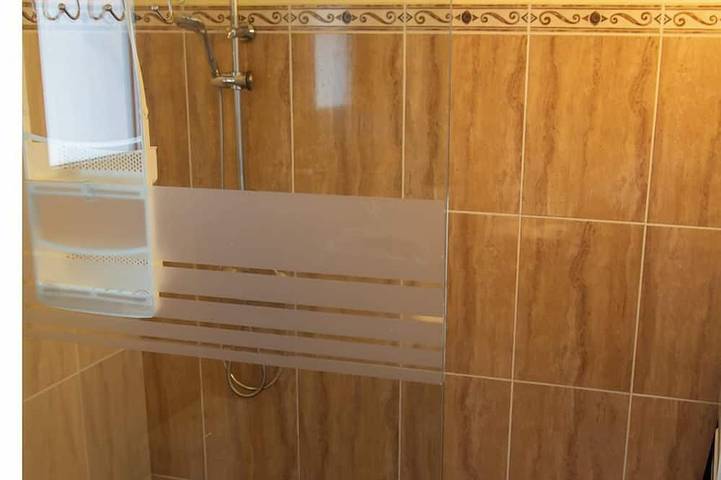 Gîte pour 3 personnes, avec terrasse ainsi que jacuzzi et jardin à Lévignacq - 4