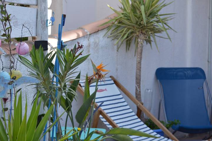 Gîte pour 2 personnes, avec terrasse dans Parc ornithologique du Pont de Gau