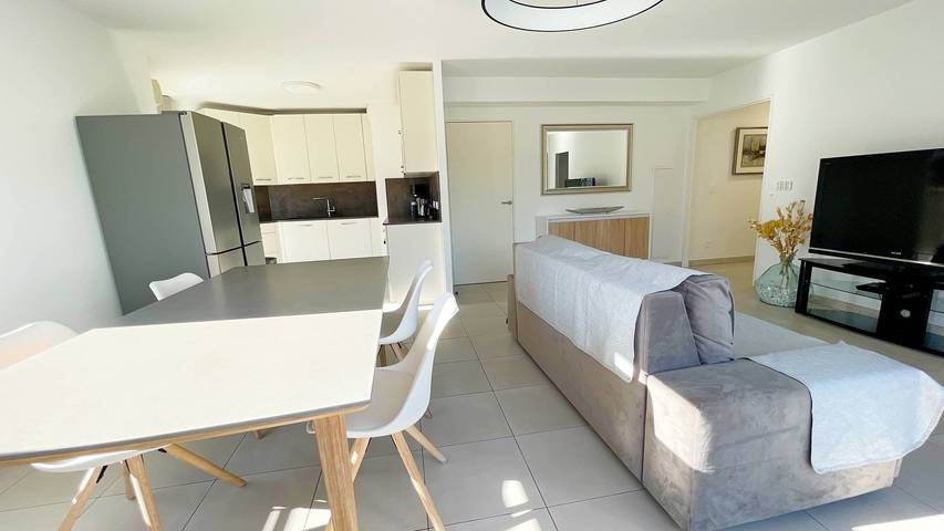 Ferienwohnung für 4 Personen, mit Pool in Antibes - 3