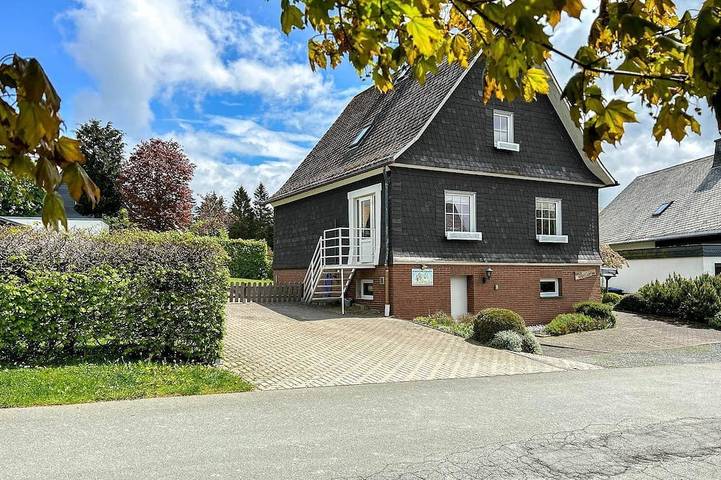 Ferienhaus für 6 Personen, mit Terrasse und Garten