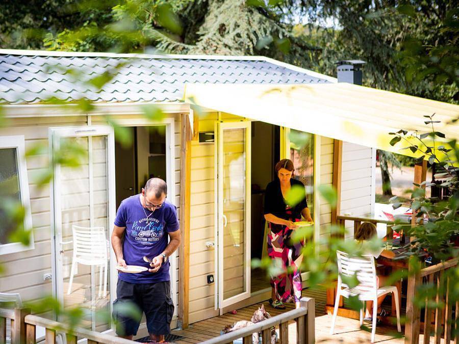 Camping Domaine Le Quercy - Mobilheim 5 personen - 29.70m² - 3 Schlafzimmer - mit Tv in Gourdon, Quercy