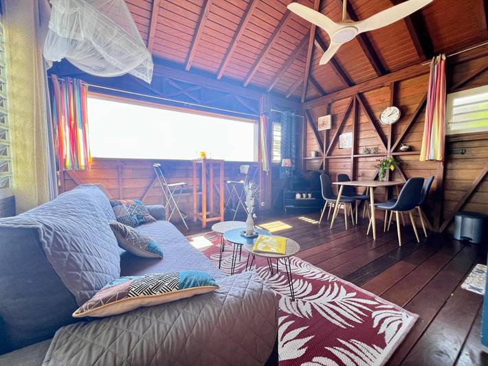 Location de vacances pour 2 personnes, avec piscine et vue ainsi que terrasse et jardin à Vieux-Fort - 3