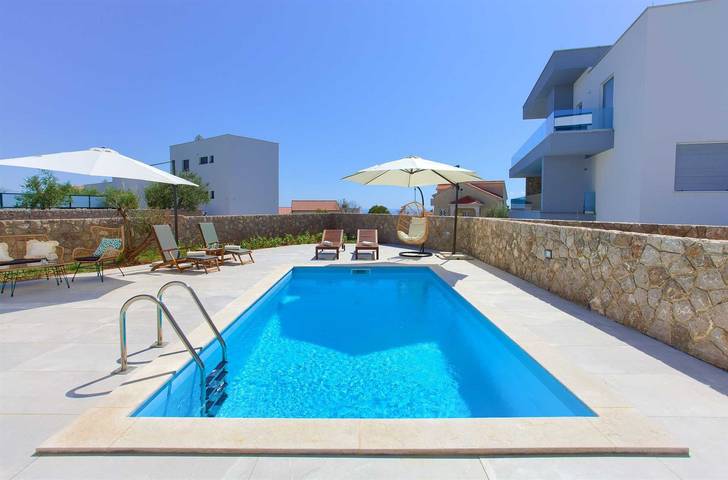 Apartamento de vacaciones para 6 personas, con piscina y jardín - 1