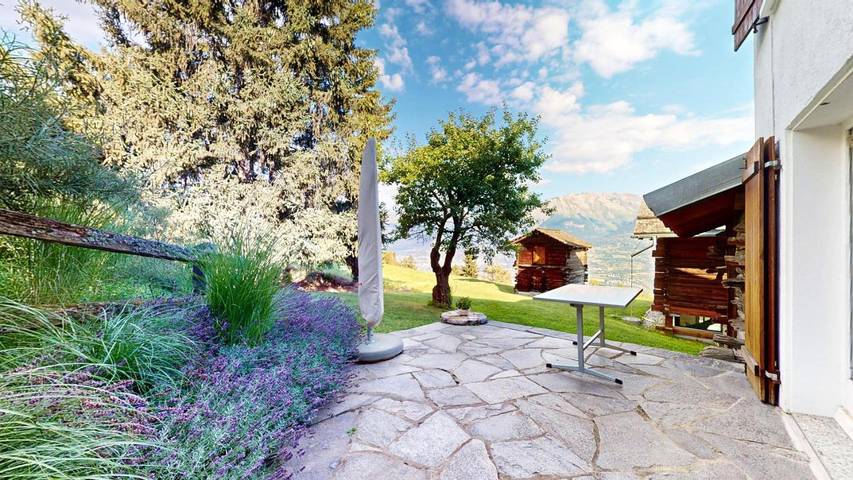 Gîte pour 6 personnes, avec jardin et vue dans Nax - 3
