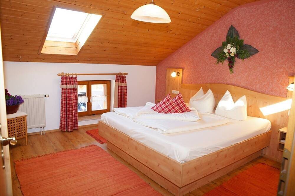 Ganze Wohnung, Ferienwohnung/App. für 5 Gäste mit 75m² in Böbing in Böbing, Romantische Straße