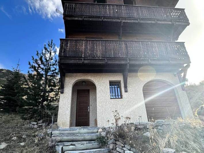 Chalet pour 8 personnes, avec balcon et sauna, adapté aux familles dans Vars (station de ski)