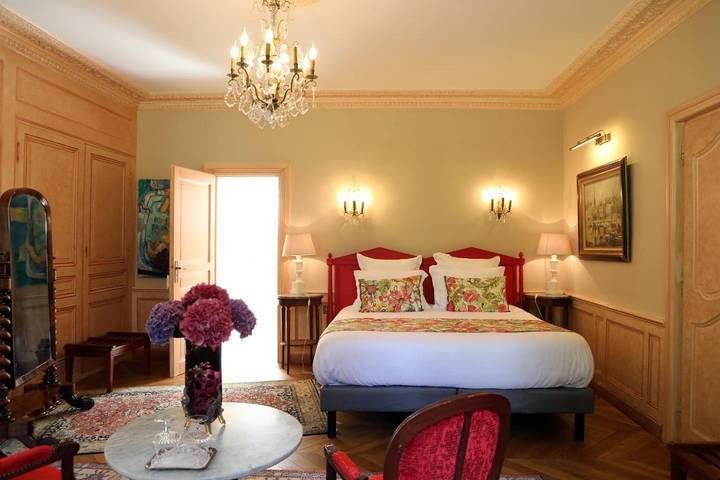 Location de vacances pour 2 personnes, avec piscine ainsi que jardin et vue à Saint-Gatien-des-Bois - 2