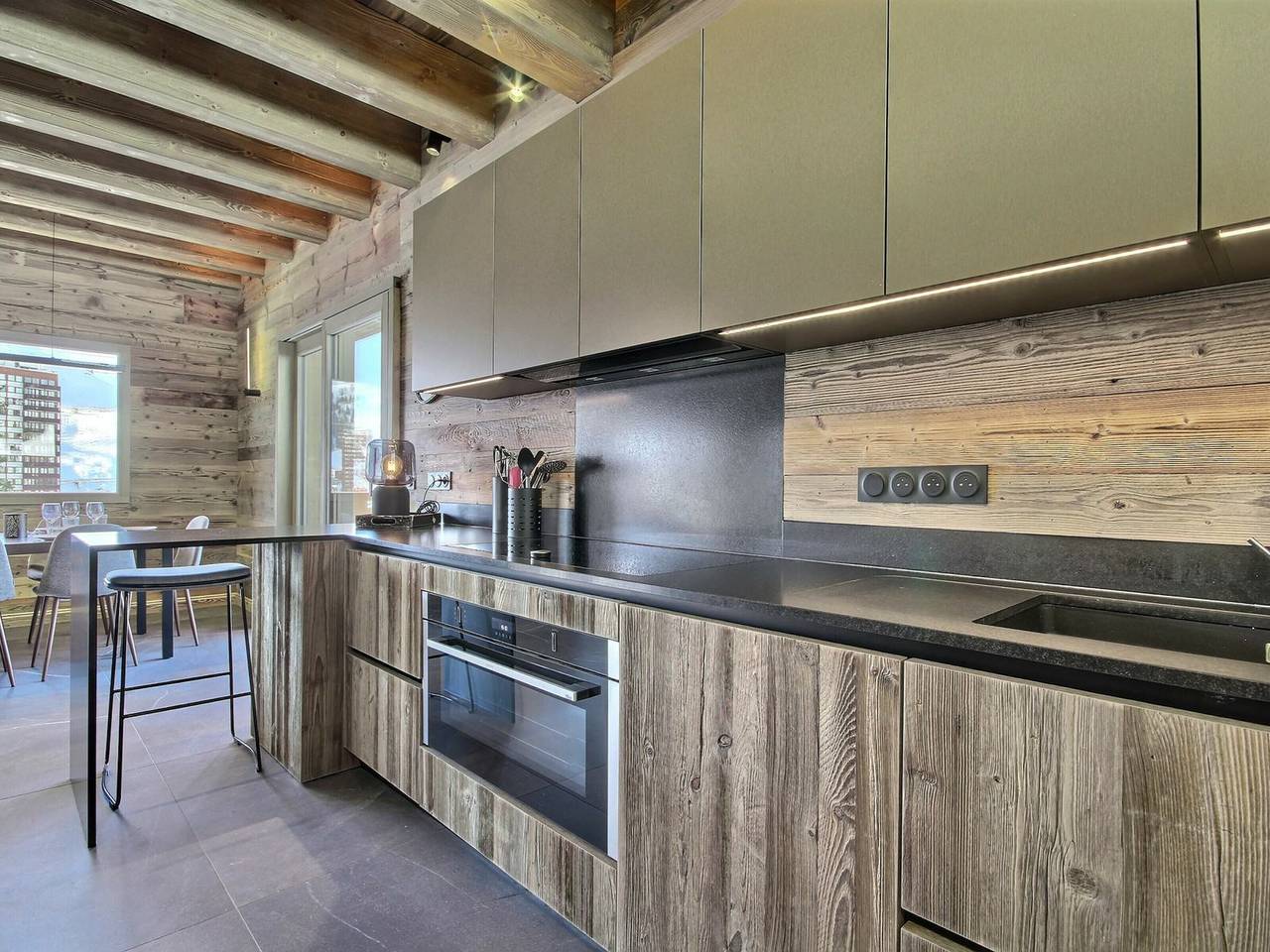 Neues Chalet mit Jacuzzi und Sauna in Plagne Centre, La Plagne-Tarentaise