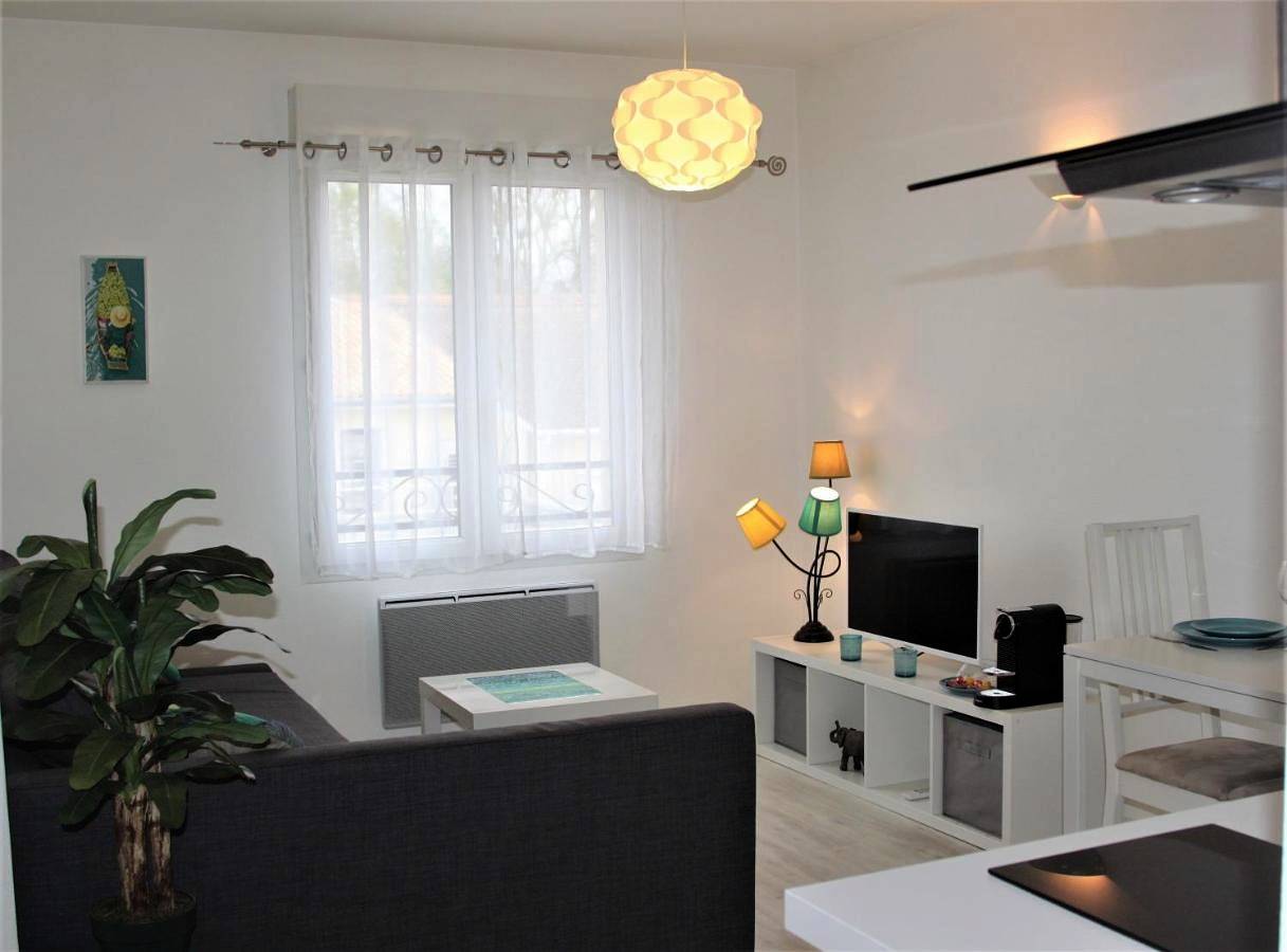 Appartement entier, Clos Chantegrive in Saint-Médard-en-Jalles, Région de Bordeaux