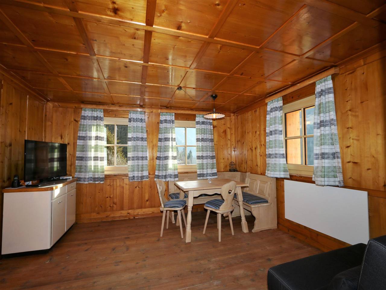 Appartement entier, Ferme à Tobadill avec vue sur les montagnes in Tobadill, Massif de Verwall