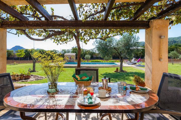 Casa de férias "Ca Sa Padrineta" com Wi-Fi, ar condicionado, piscina, jardim e terraço in Capdepera, Maiorca (Leste)