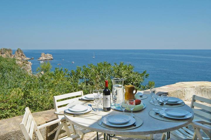 Location de vacances pour 8 personnes, avec Balcon ainsi que Terrasse et Jardin à Scopello - 4