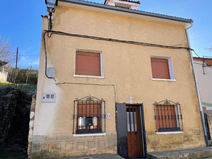 Casa rural para 7 personas, con terraza, Se admiten mascotas - 1