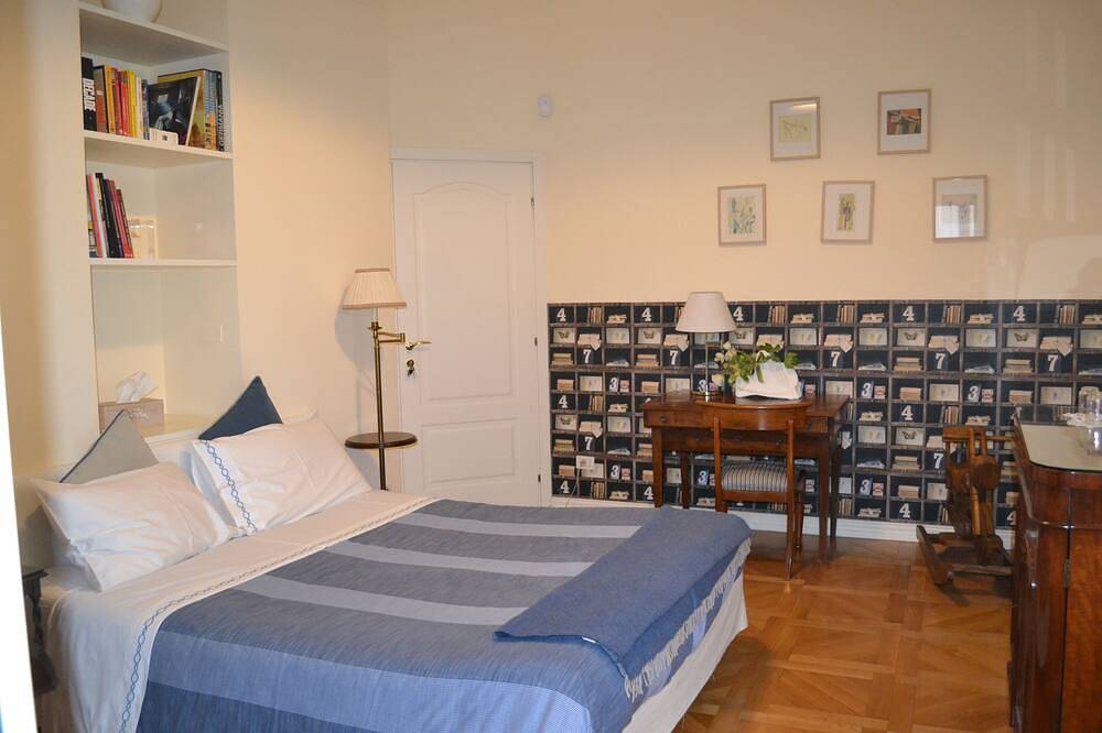 Annabel Milan, beautiful villa in the city center in Milan, Milan Province