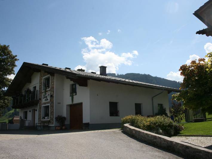 Ferienwohnung für 3 Personen, mit Garten und Balkon, kinderfreundlich - 1