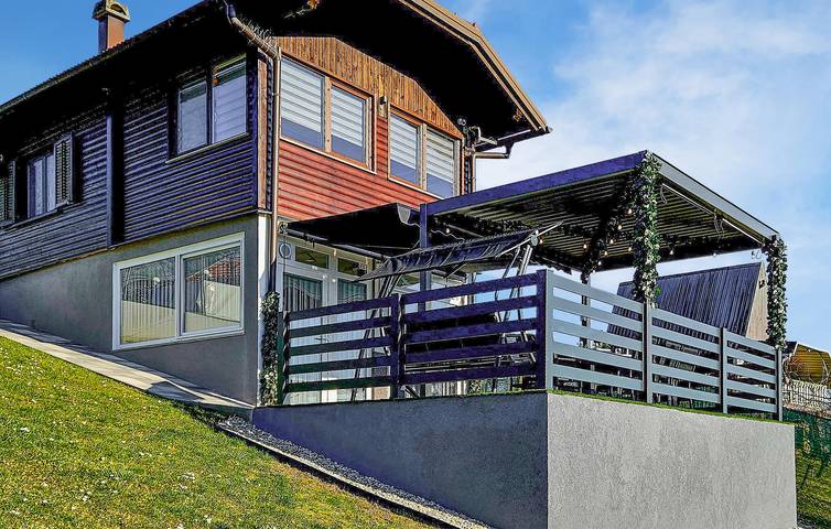 Vakantiehuis voor 6 personen, with zwembad and sauna as well as terras and tuin - 1