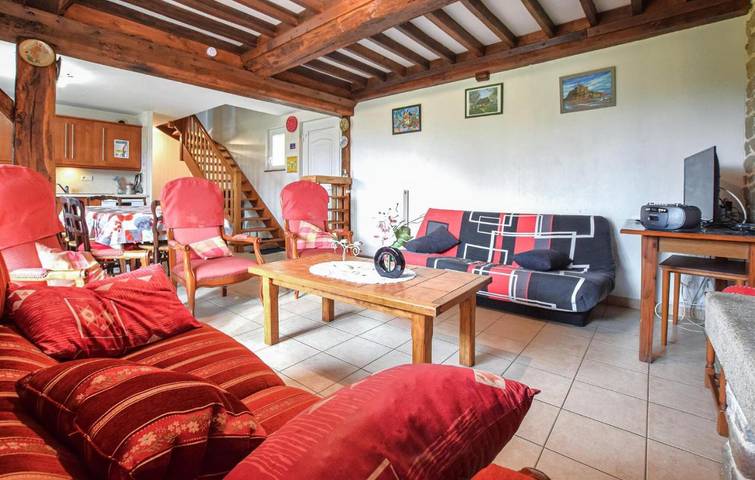 Location de vacances pour 12 personnes, avec jardin à Montchamp - 4