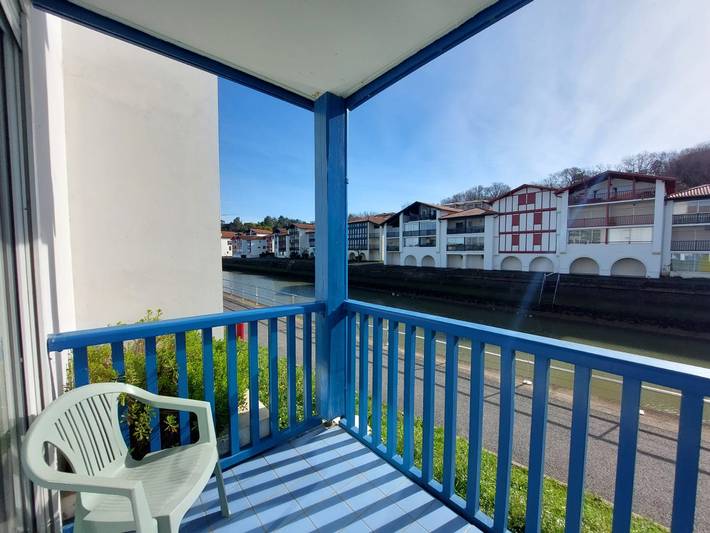 Appartement de vacances pour 4 personnes, avec Terrasse et Piscine