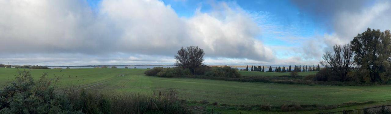 Ferienwohnung für 6 Personen, mit Ausblick und Seeblick sowie Garten in Dobin am See - 4