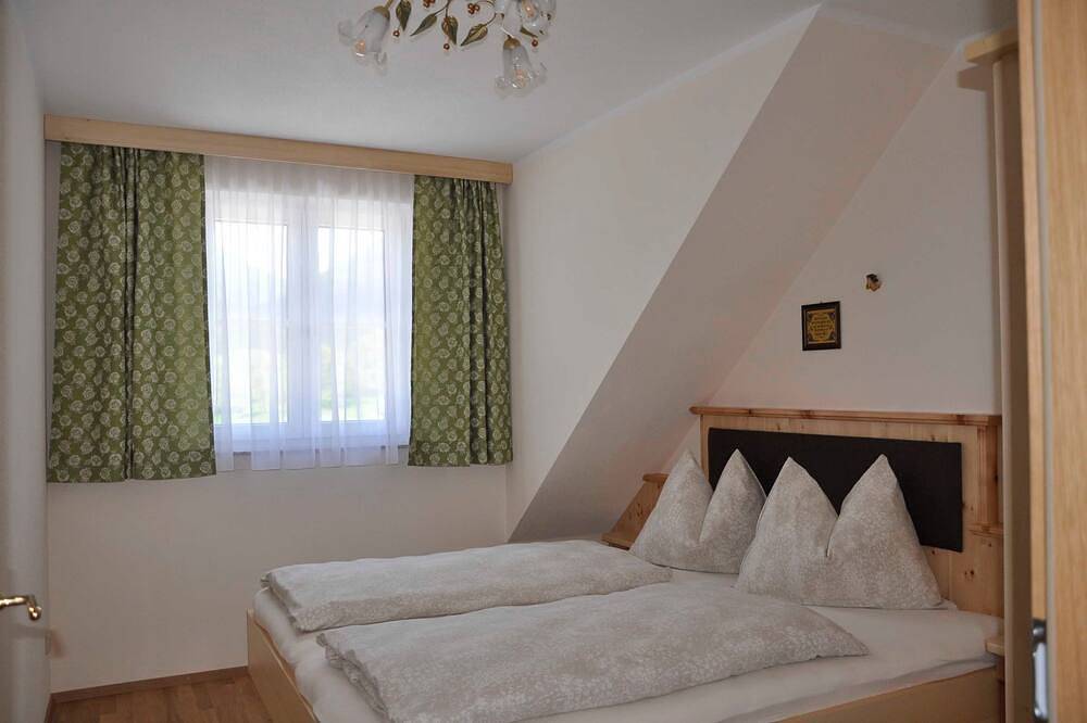 Geheel appartement, Vakantiewoning Leonsberg - Maislbauer in Sankt Wolfgang im Salzkammergut, Traunviertel