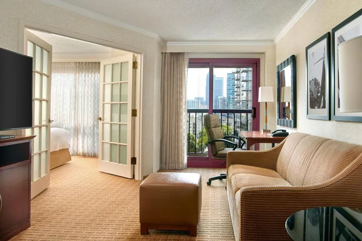 Hotel para 4 personas - 1