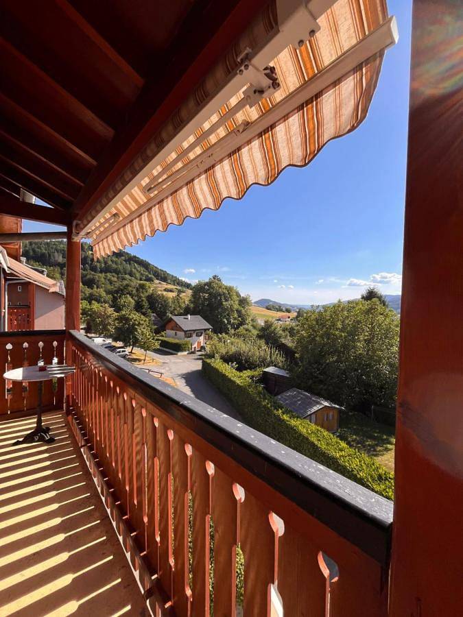 Gîte pour 6 personnes, avec vue et balcon à Habère-Poche - 4