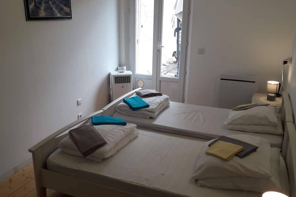 3* listed house Grand spa- Views- Gorges du Toulourenc in authentic Provence in Malaucène, Parque natural regional del Mont Ventoux