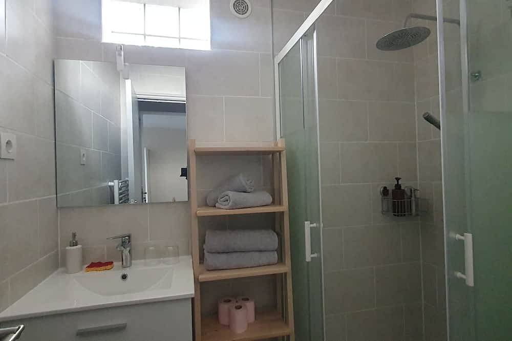 Entire apartment, Studio Grand Confort à Houilles in Houilles, Yvelines