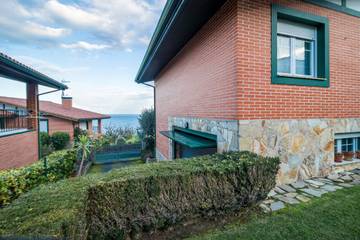 Finca für 8 Personen, mit Whirlpool und Garten in Kantabrien