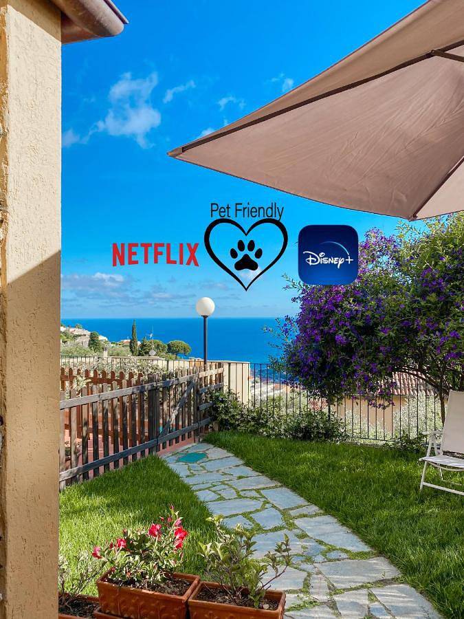 Ferienhaus für 4 Personen, mit Terrasse und Garten sowie Ausblick
