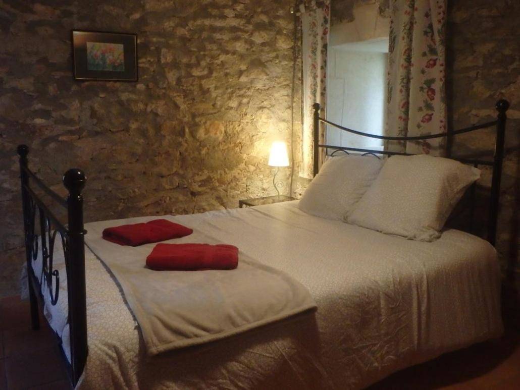 Chambres d´Hôtes Prieuré d'Orniols in Goudargues, Région de Nîmes