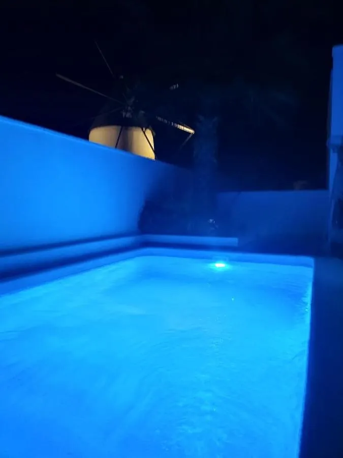 Casa de vacaciones para 6 personas, con jardín además de vistas y piscina - 1