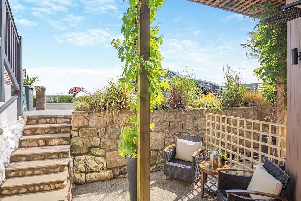 Beachfront Apartment in Colwyn Bay, Conwy region
