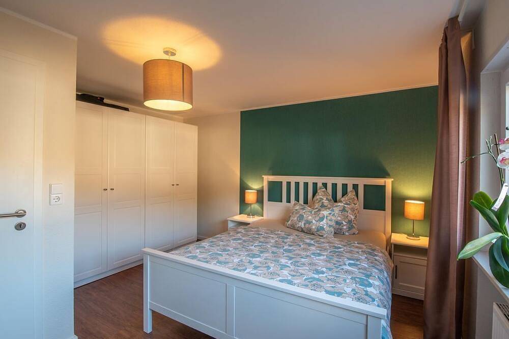 Ganze Wohnung, Ferienwohnung Arendt - Appartement/Fewo, Dusche, Wc, Erdgeschoß/Parterre in Dahn, Landkreis Südwestpfalz